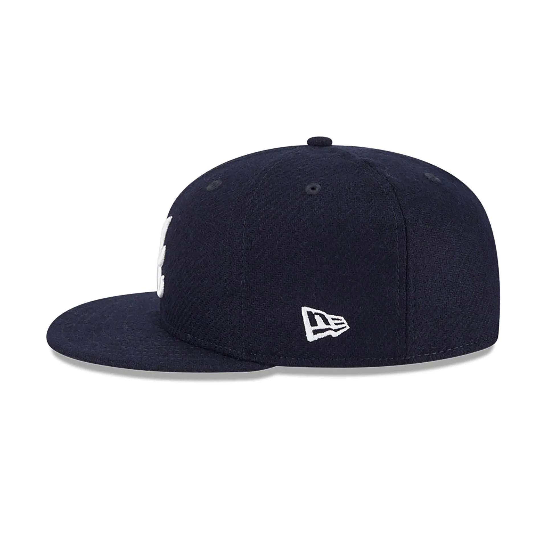 Atlanta Braves Shetland Moon Navy 59FIFTY Fitted Cap NEW ERA