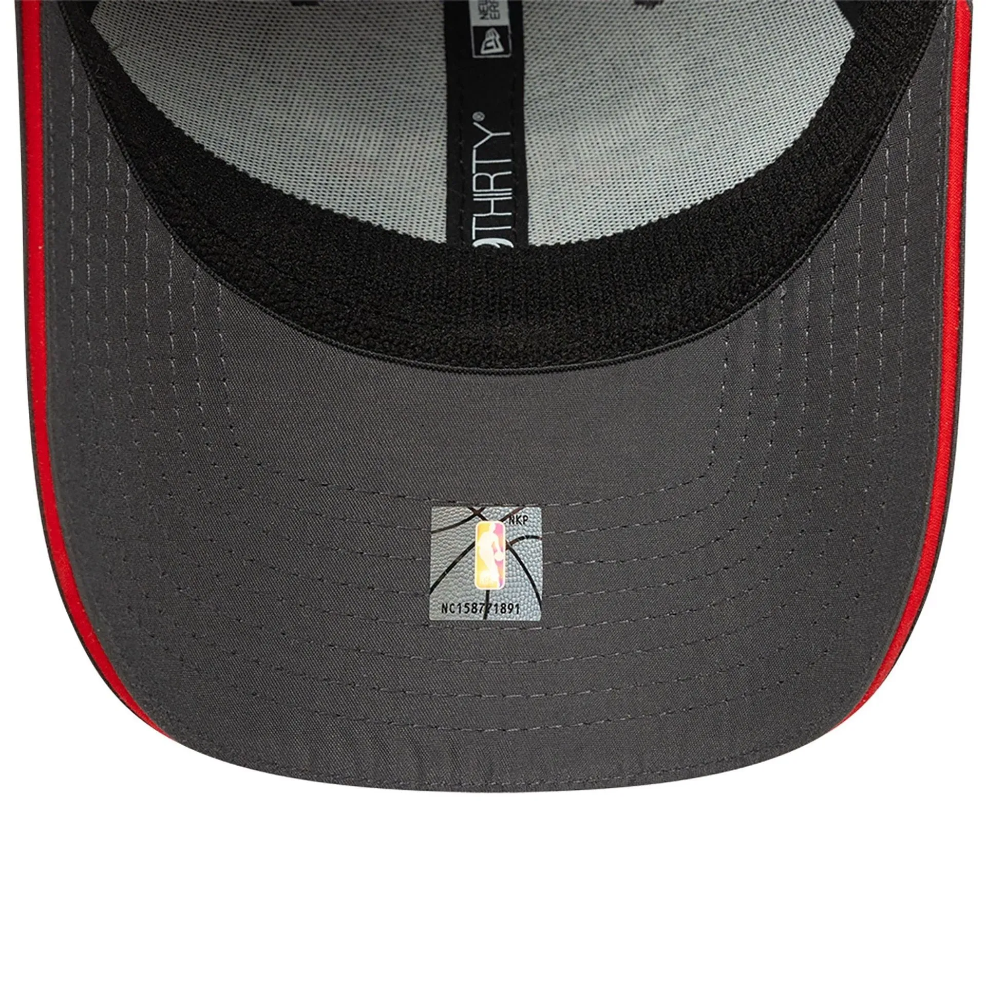 Chicago Bulls Team Colour Dark Grey 39THIRTY Stretch-Fit Cap NEW ERA