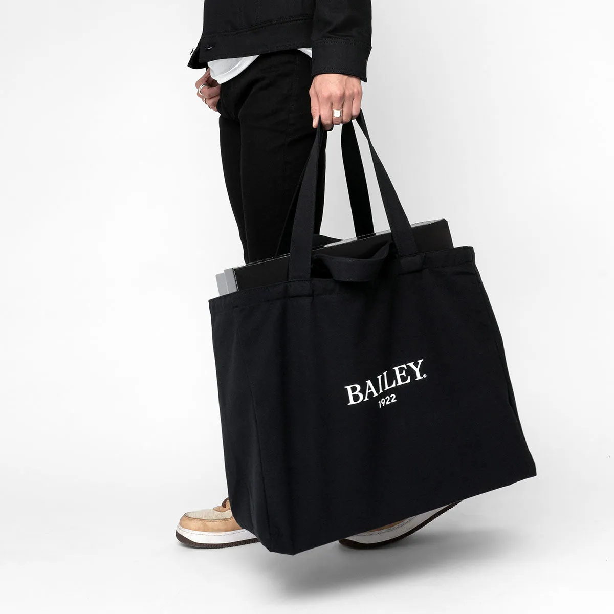 Limited Edition - Tarleton Bailey