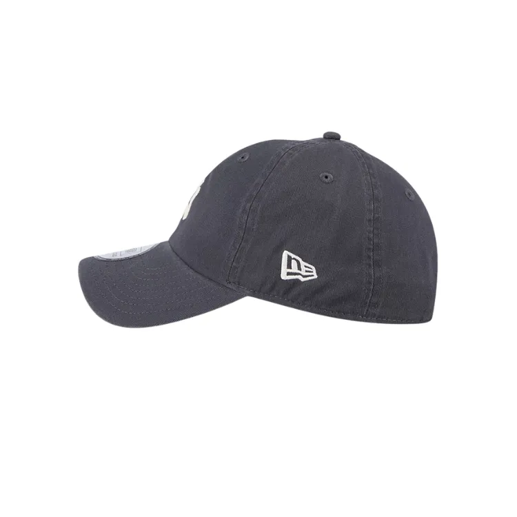 New Era New York Yankees Casual Classic - Graphite