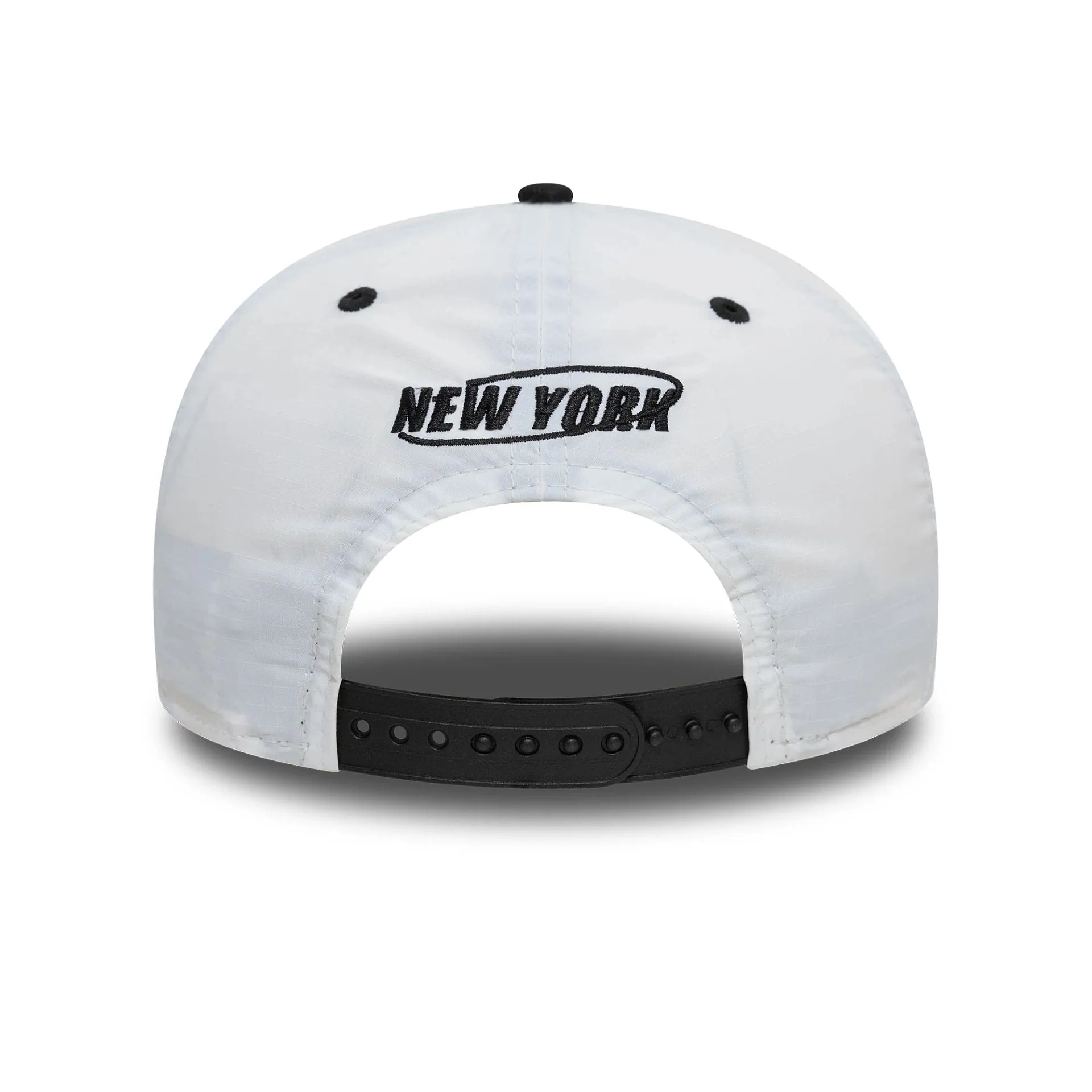 New York Yankees Chrome Logo White Golfer Snapback Cap NEW ERA